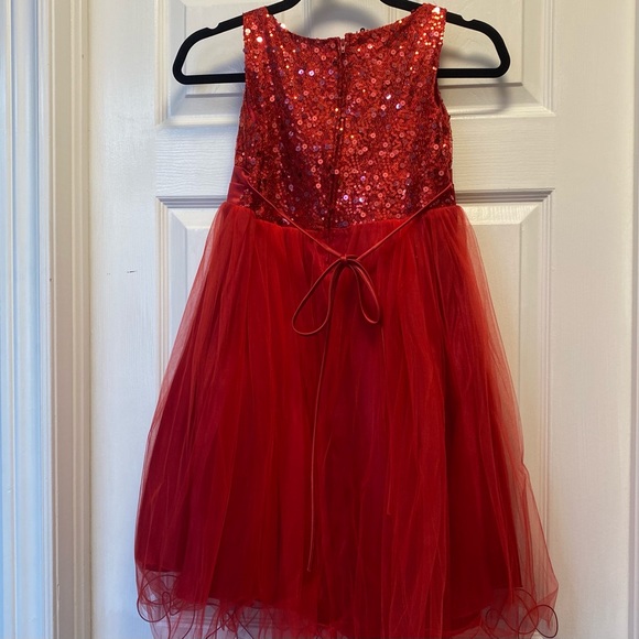 Kids Dream - Red Sequin Kids Dress Size 9-10 - Picture 2 of 3